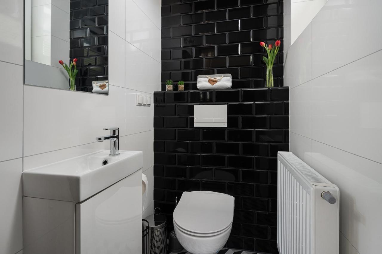 Domowy Zakatek Villa Tuchom Ngoại thất bức ảnh