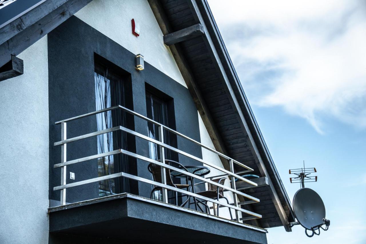 Domowy Zakatek Villa Tuchom Ngoại thất bức ảnh