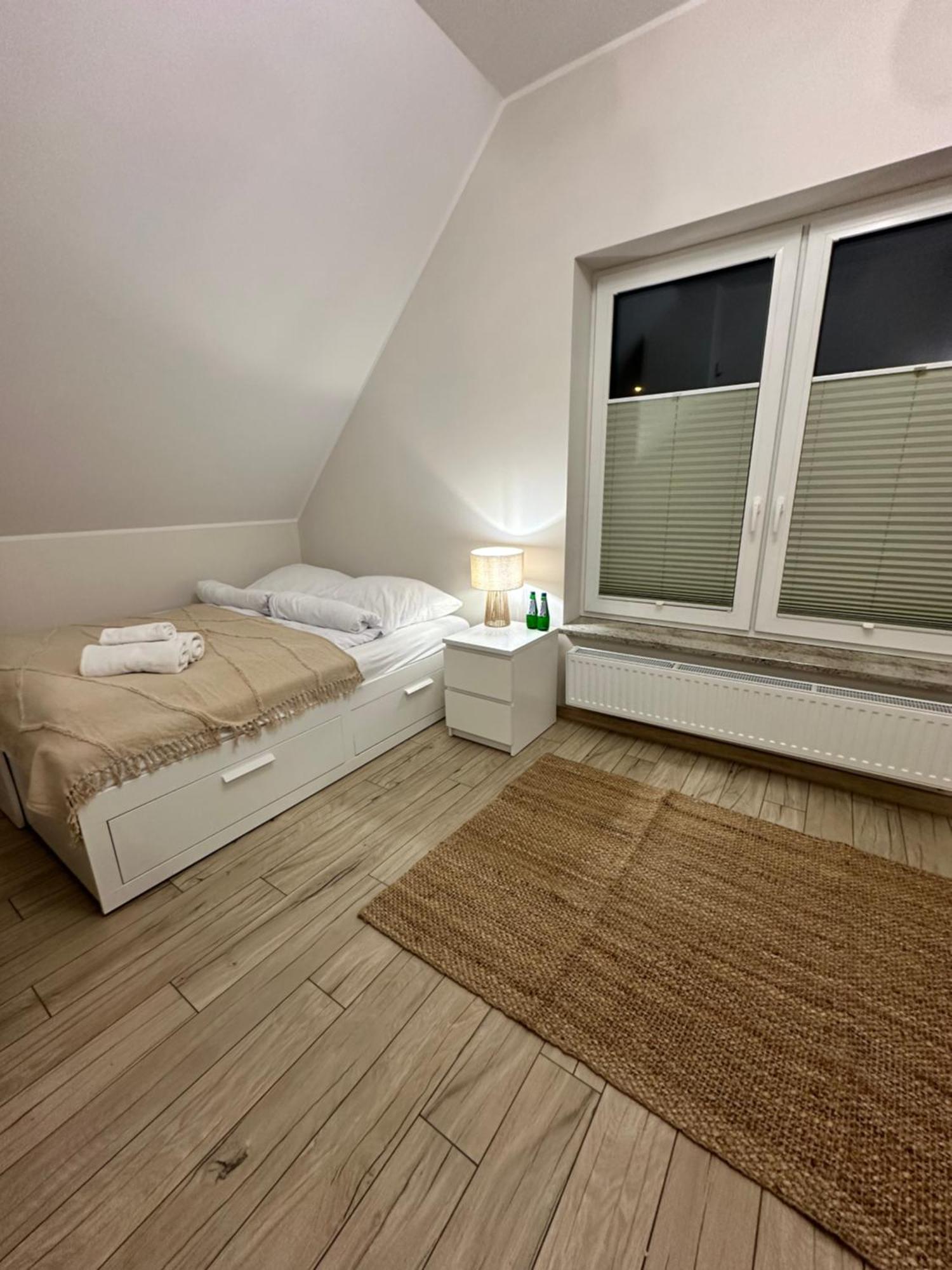 Domowy Zakatek Villa Tuchom Ngoại thất bức ảnh